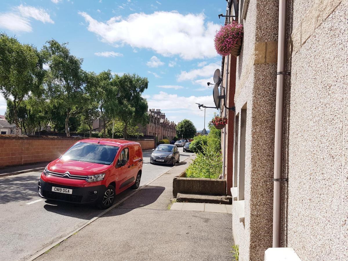 Inverness City 2 Bedroom Free Parking Buitenkant foto